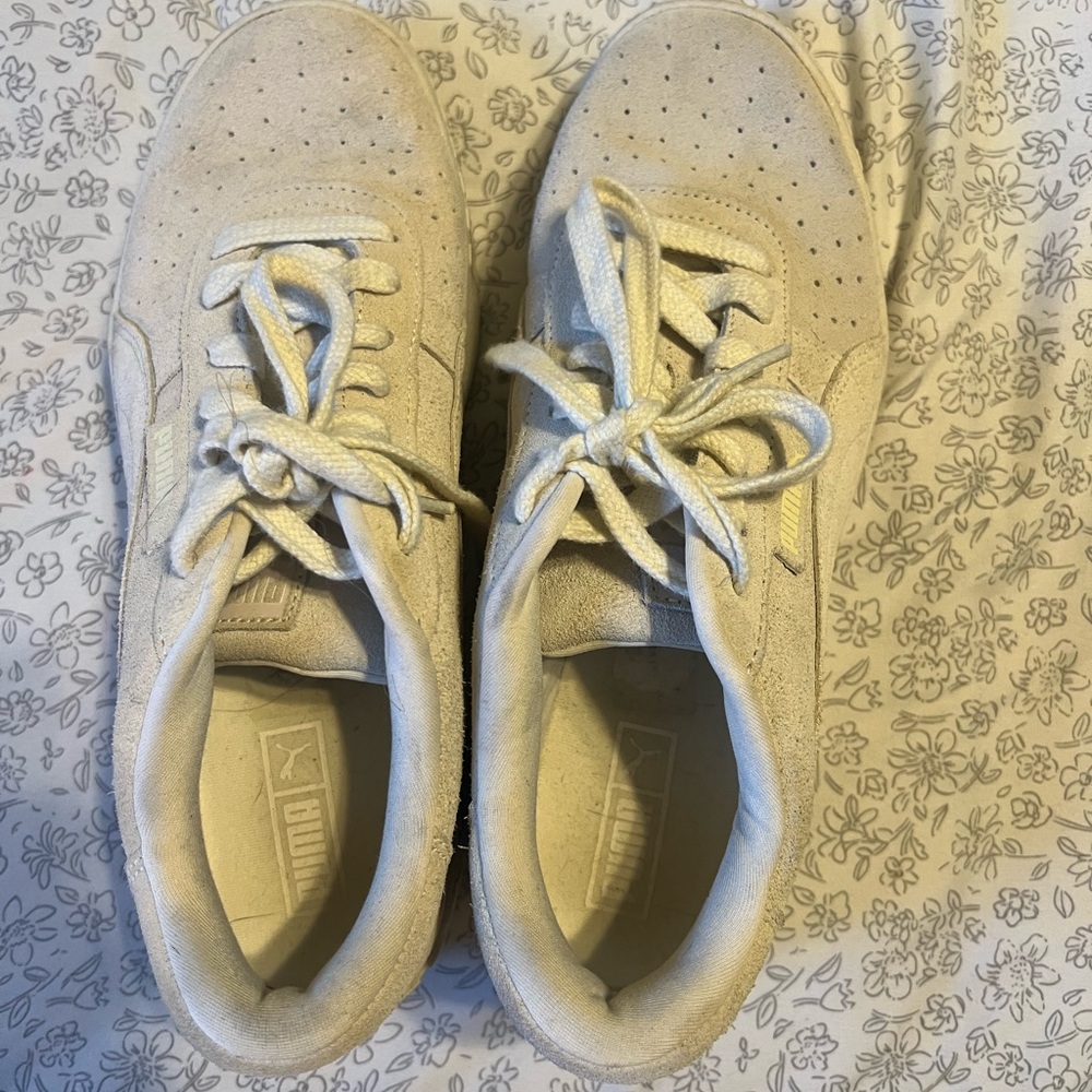 PUMA Kids Cream Sneakers